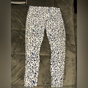 Fabletics -  Printed Workout/ Sport Leggings - Size (XL)